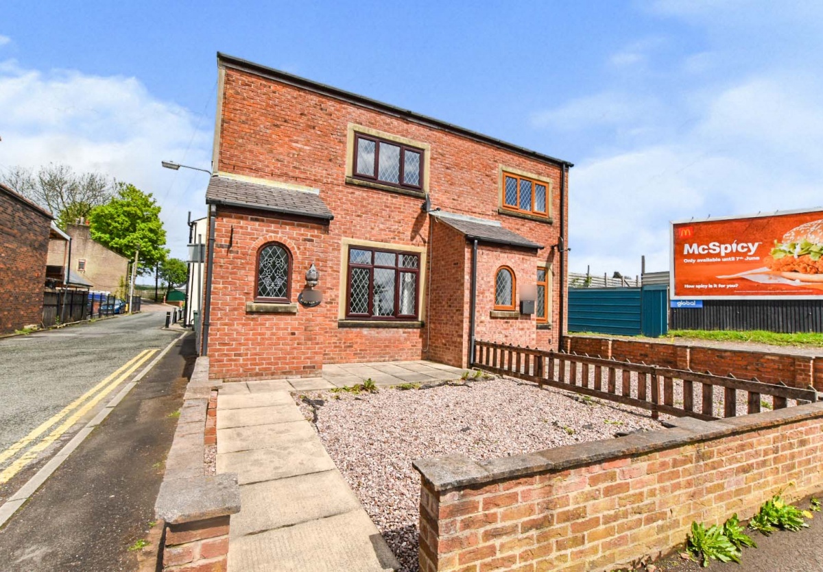 Guide Price £96,000, 3 Bury New Road, Bolton, Lancashire, 433+55406